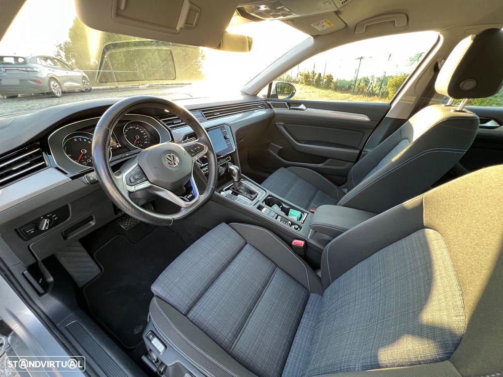 VW Passat Variant 1.4 TSI Plug-In-Hybrid DSG GTE - 42
