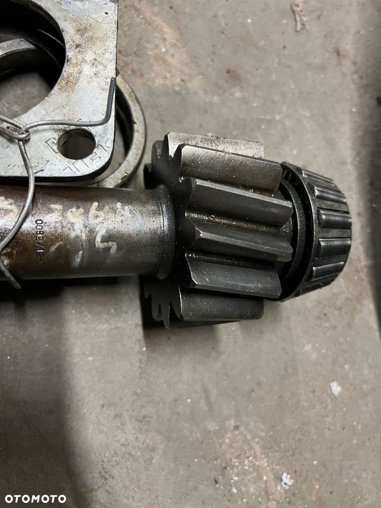 Wałek pto hydrauliki Man zf - 2