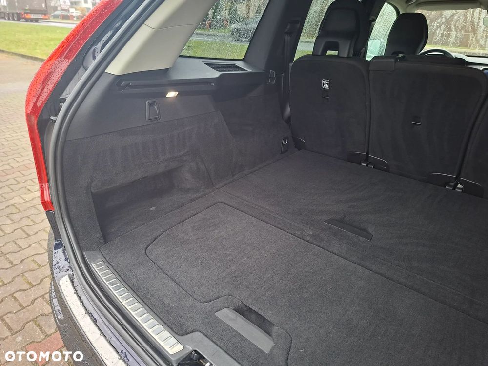 Volvo XC 90 T5 AWD Momentum - 19