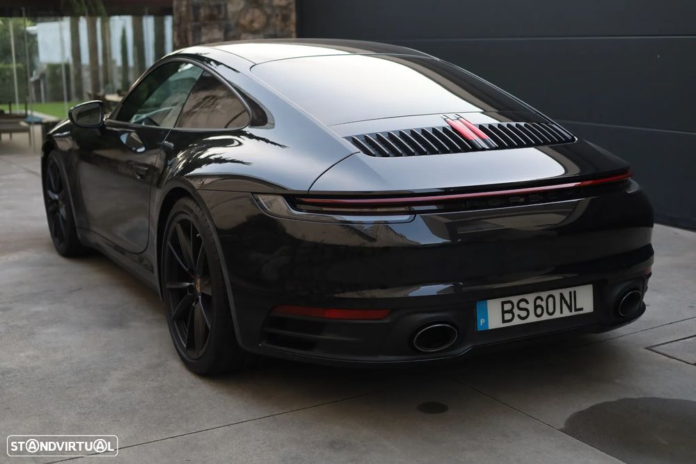 Porsche 911 Série F - 3