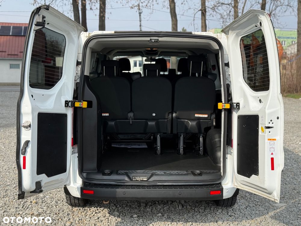 Ford Transit Custom - 8