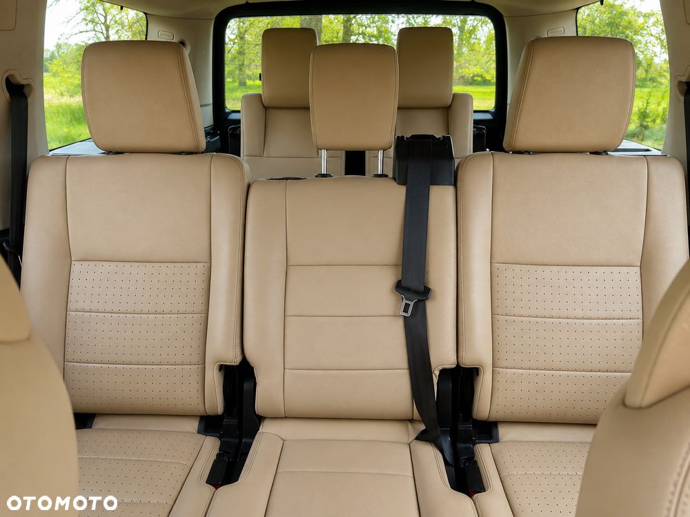 Land Rover Discovery TD V6 HSE - 4