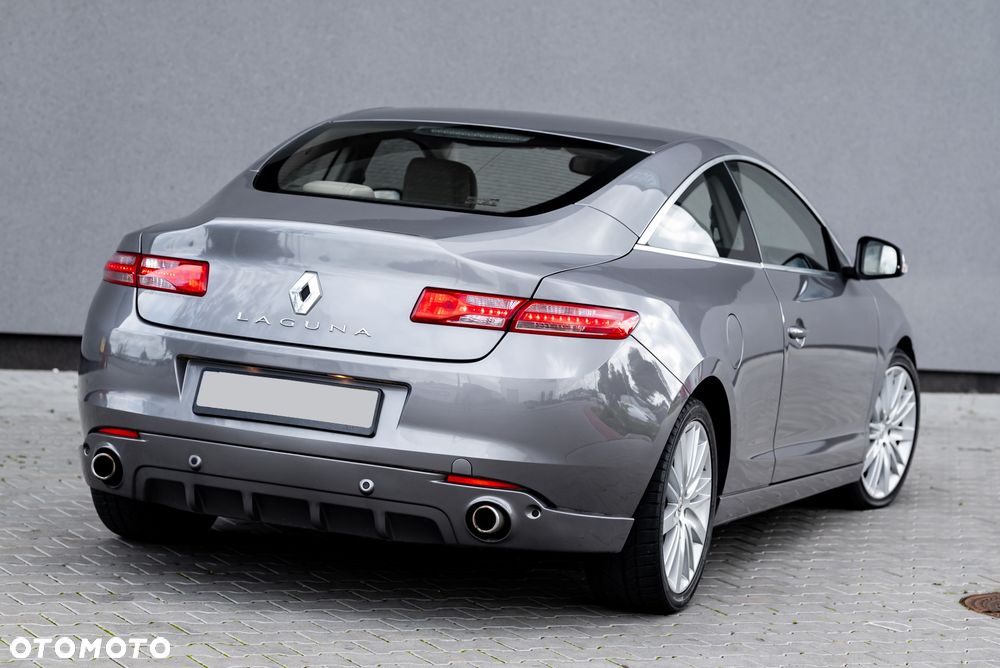 Renault Laguna V6 dCi 235 FAP GT - 9