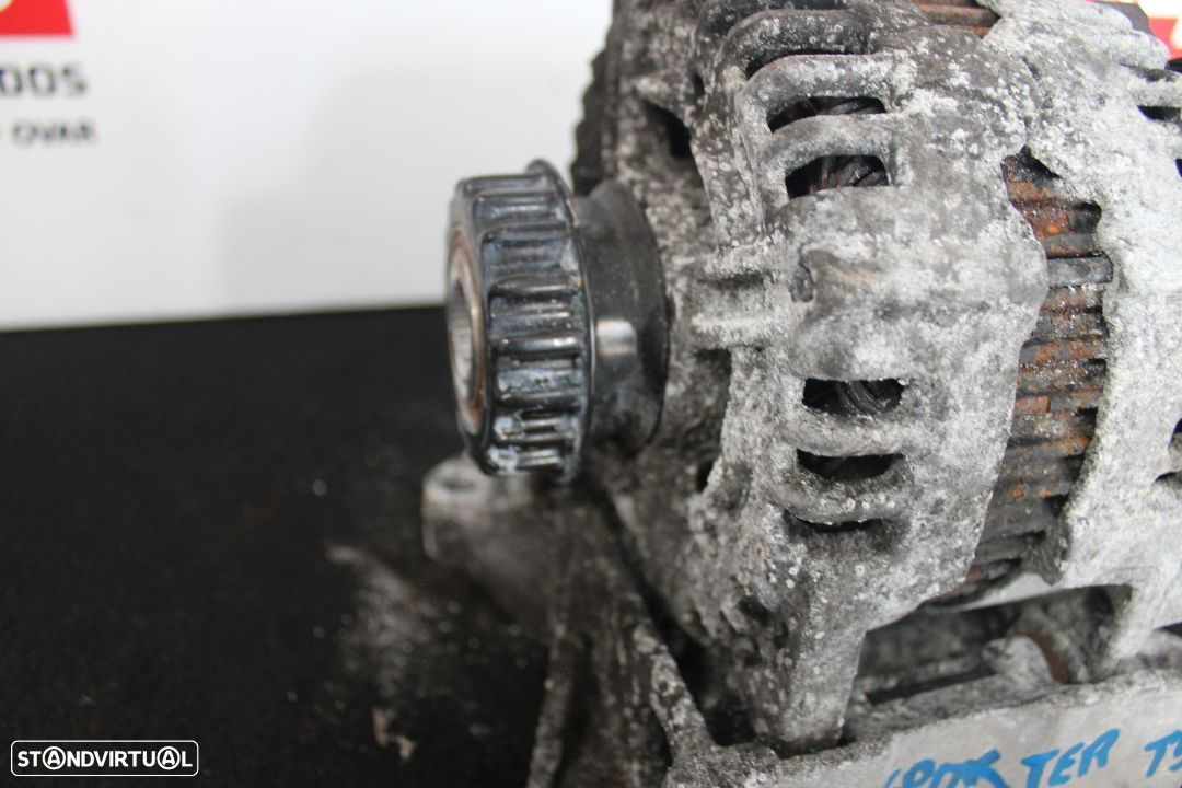 Alternador Volkswagen Transporter T5 - 2
