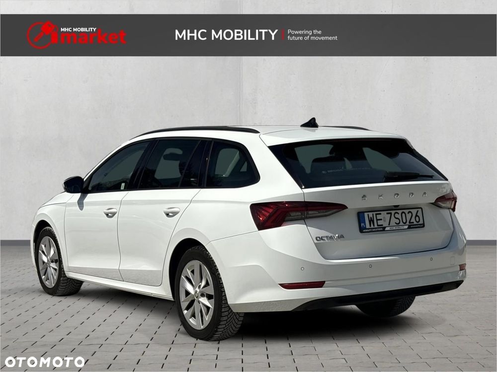 Skoda Octavia 2.0 TDI Ambition DSG - 3