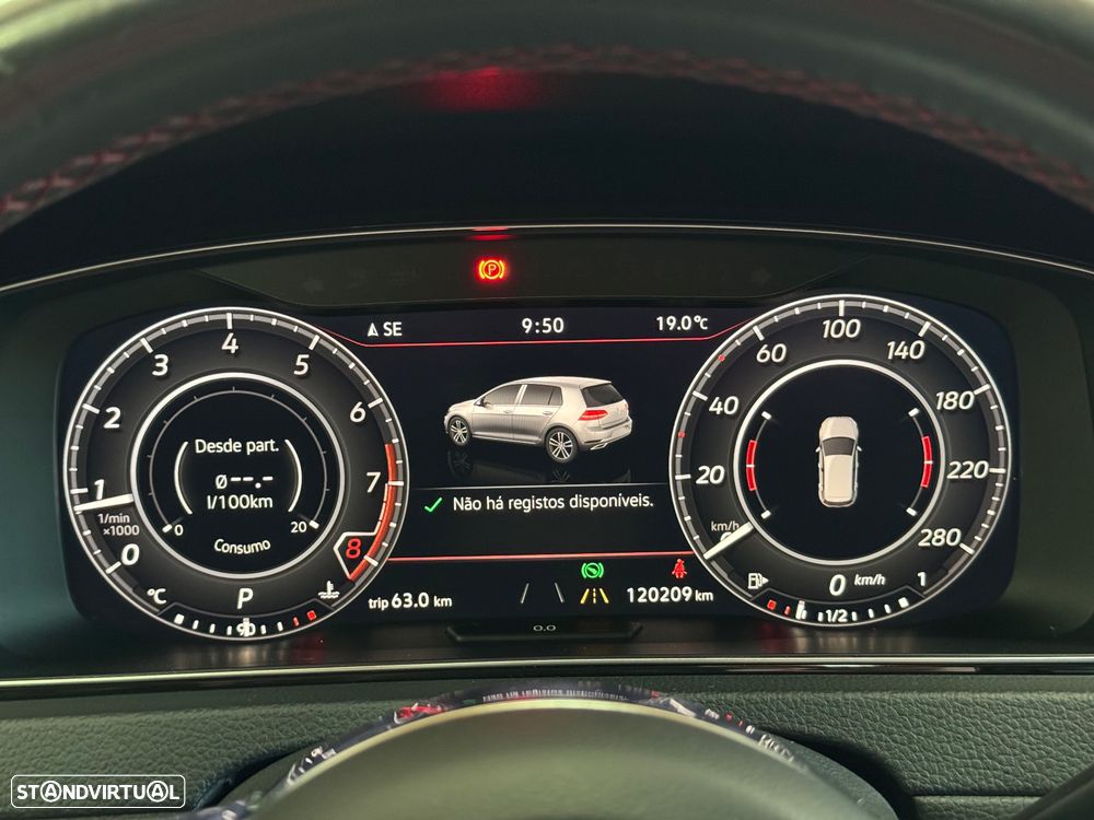 VW Golf 2.0 TSI GTI DSG Performance - 21