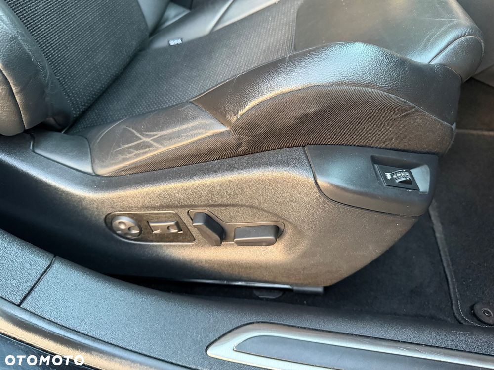Citroën C5 HDi 165 FAP Exclusive - 17