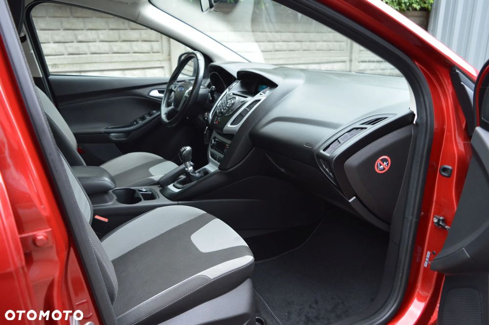 Ford Focus 1.0 EcoBoost Start-Stopp-System Champions Edition - 14