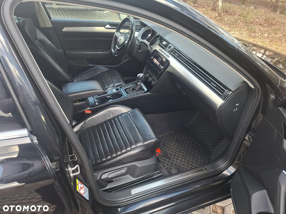 Volkswagen Passat 2.0 TDI BMT 4Mot Highline DSG - 10