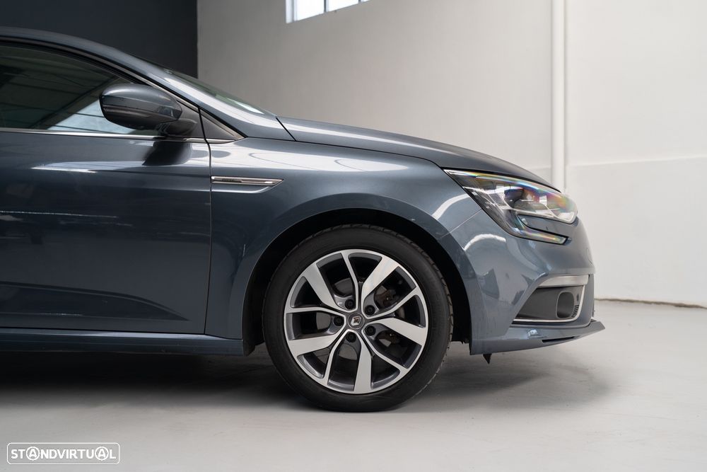 Renault Mégane 1.5 dCi Bose Edition SS - 9