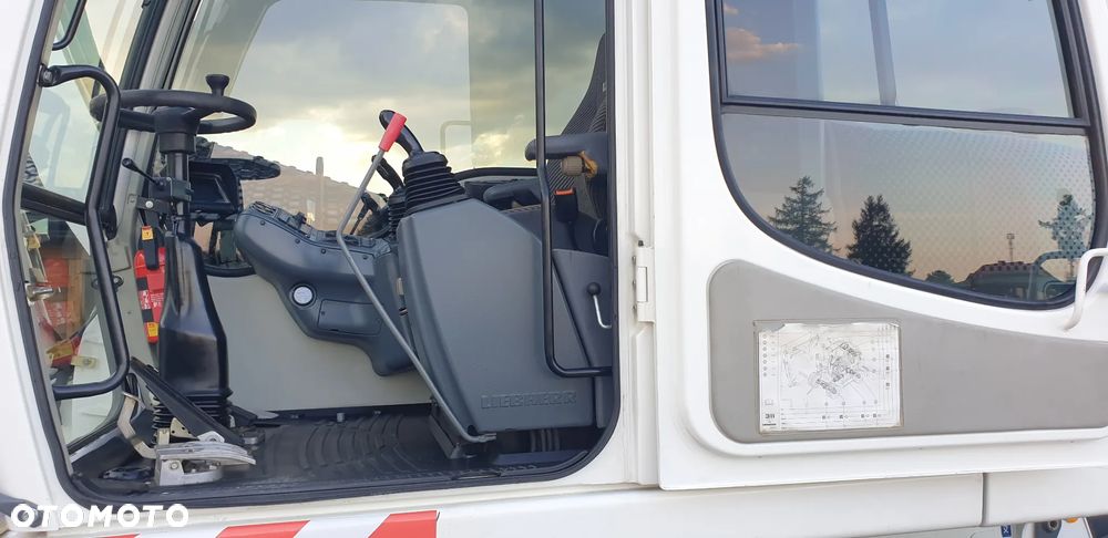 Liebherr 311 rok 2007 łyżka skarpowa hydr. + do kopania 2xpług klima oryginał - 12