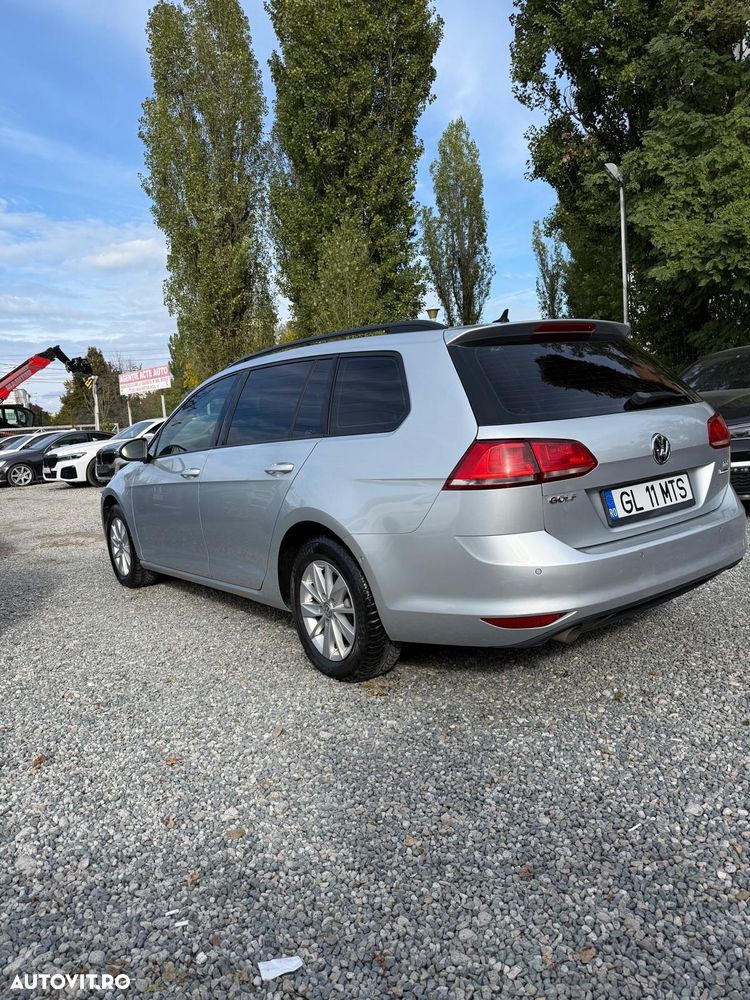 Volkswagen Golf 1.6 TDI BlueMotion Technology Trendline - 8