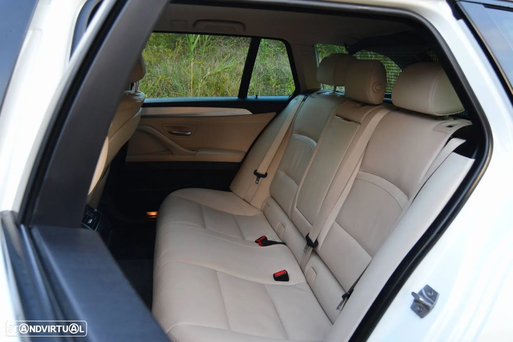 BMW 518 d Line Luxury Auto - 21