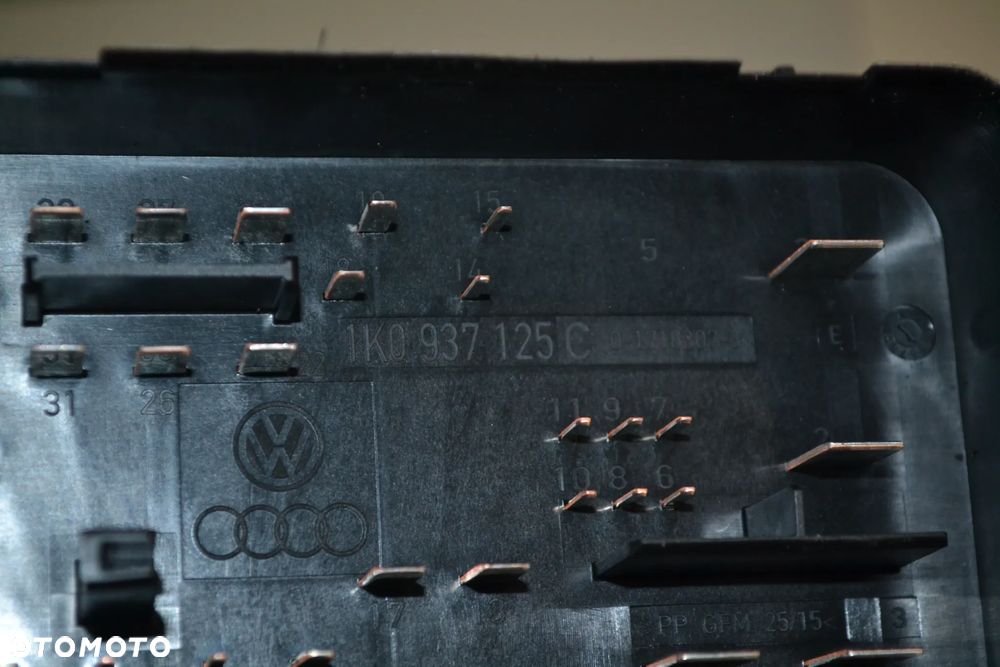 VW AUDI SEAT SKODA SKRZYNKA BEZPIECZNIKÓW 1K0937125C - 2