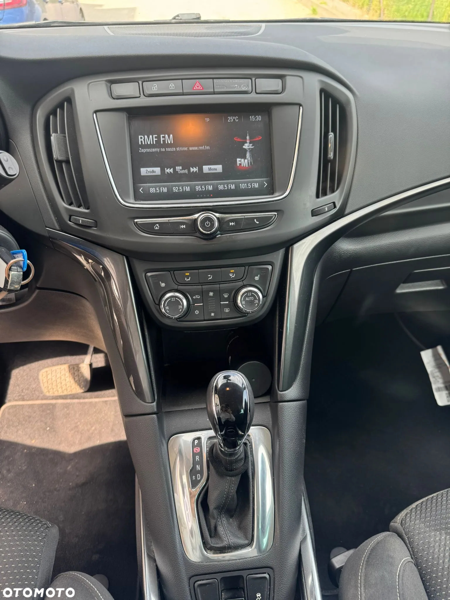 Opel Zafira Tourer 2.0 CDTI Automatik Business Innovation - 16