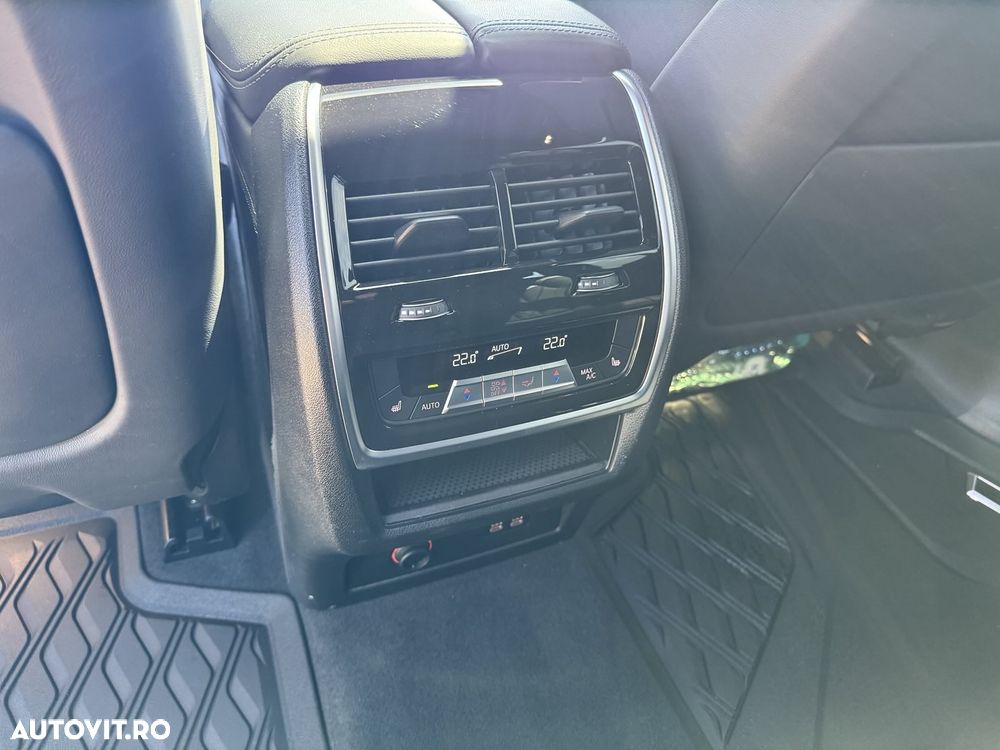 BMW X7 M60i xDrive - 13