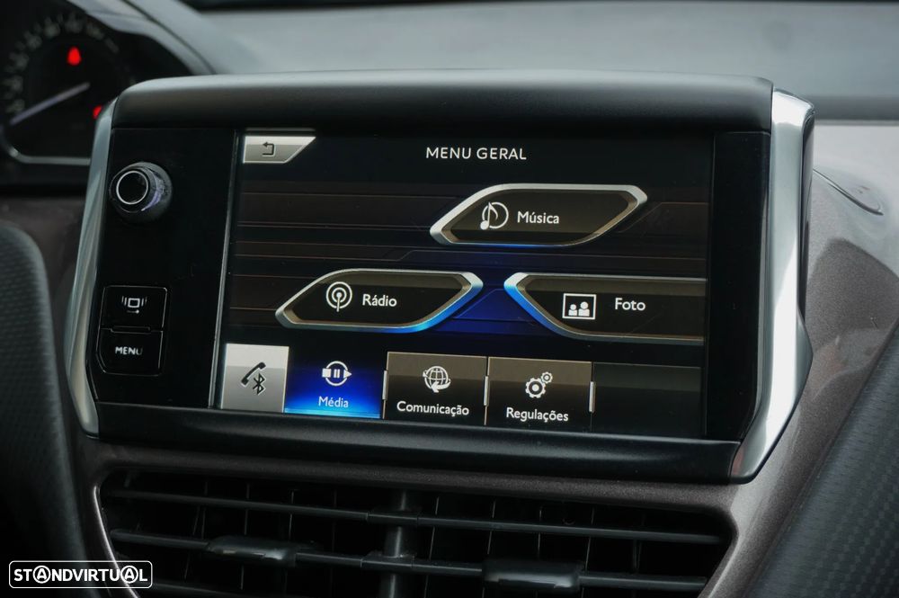 Peugeot 2008 1.4 HDi Active - 30