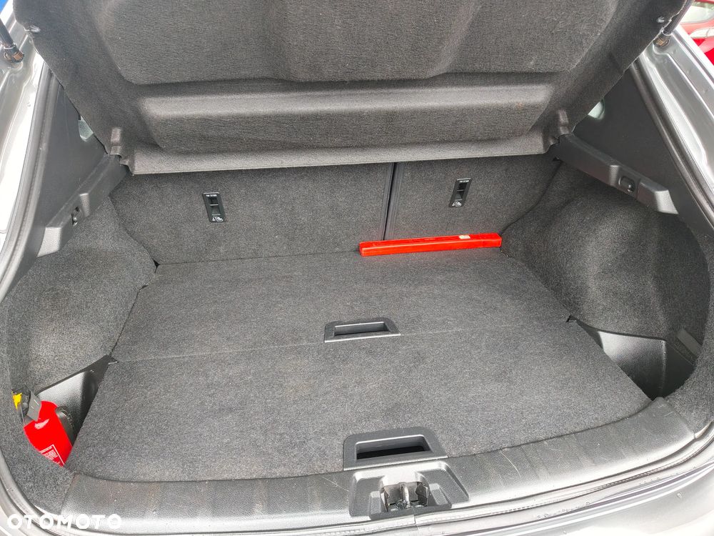 Nissan Qashqai 1.2 DIG-T Acenta EU6 - 38