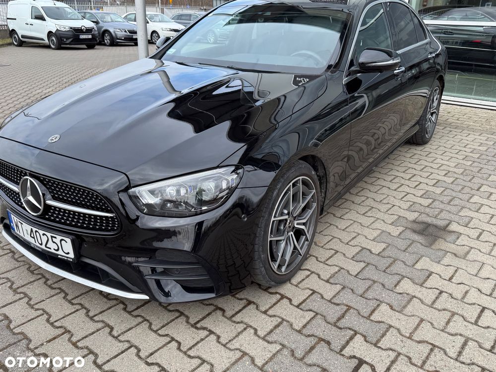 Mercedes-Benz Klasa E 220 d 4-Matic AMG - 2