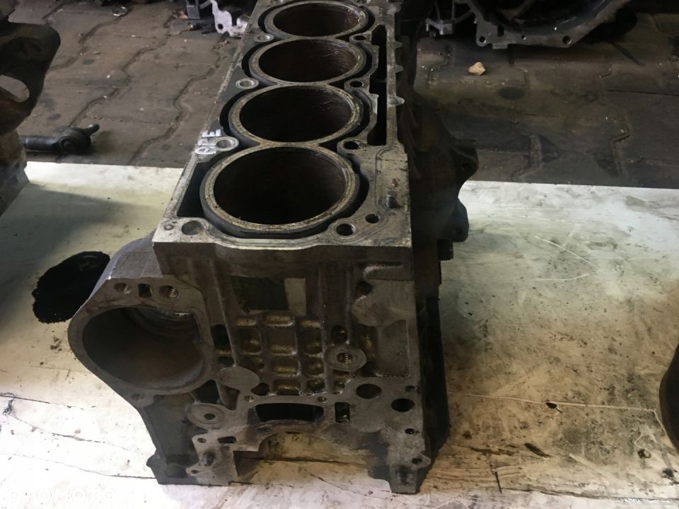 Blok silnika vw Golf IV Bora Seat Leon I 1.4 16V  AKQ AXP AHW - 7
