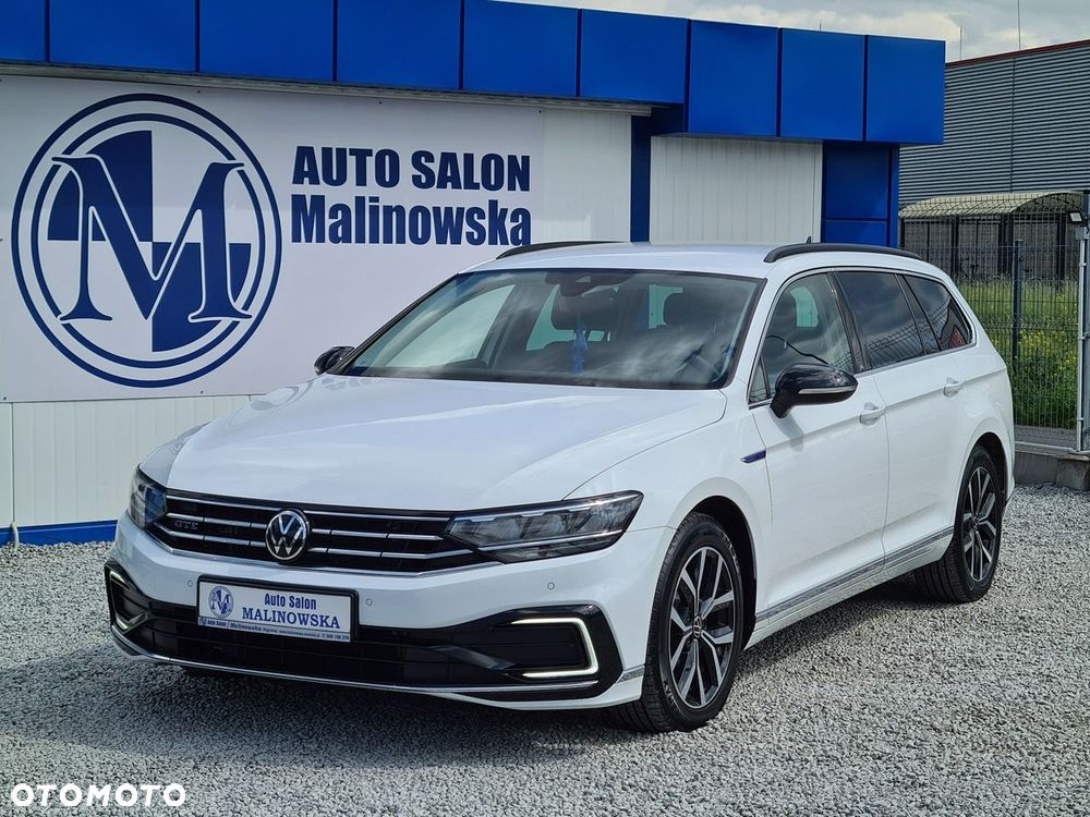 Volkswagen Passat - 8