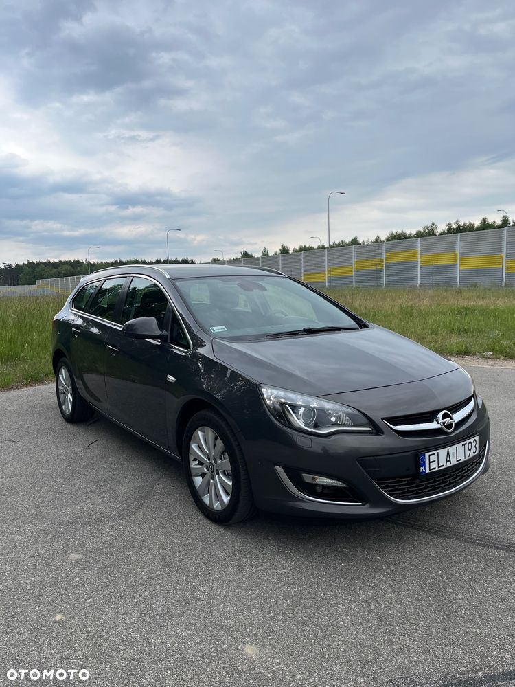 Opel Astra 2.0 CDTI DPF SportsTourer Edition - 5