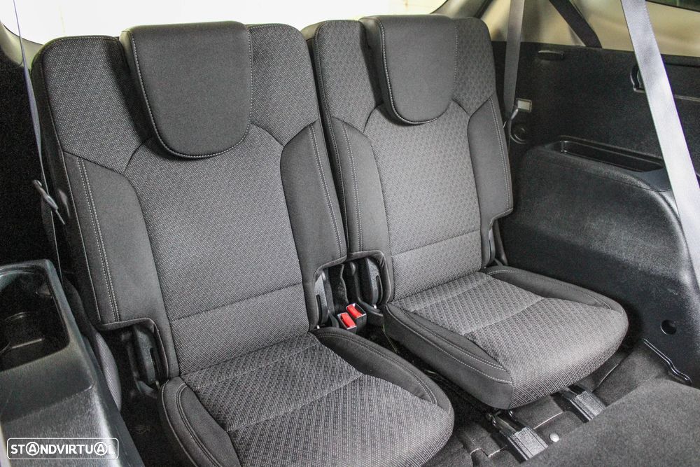 Kia Carens 1.7 CRDi ISG TX - 16