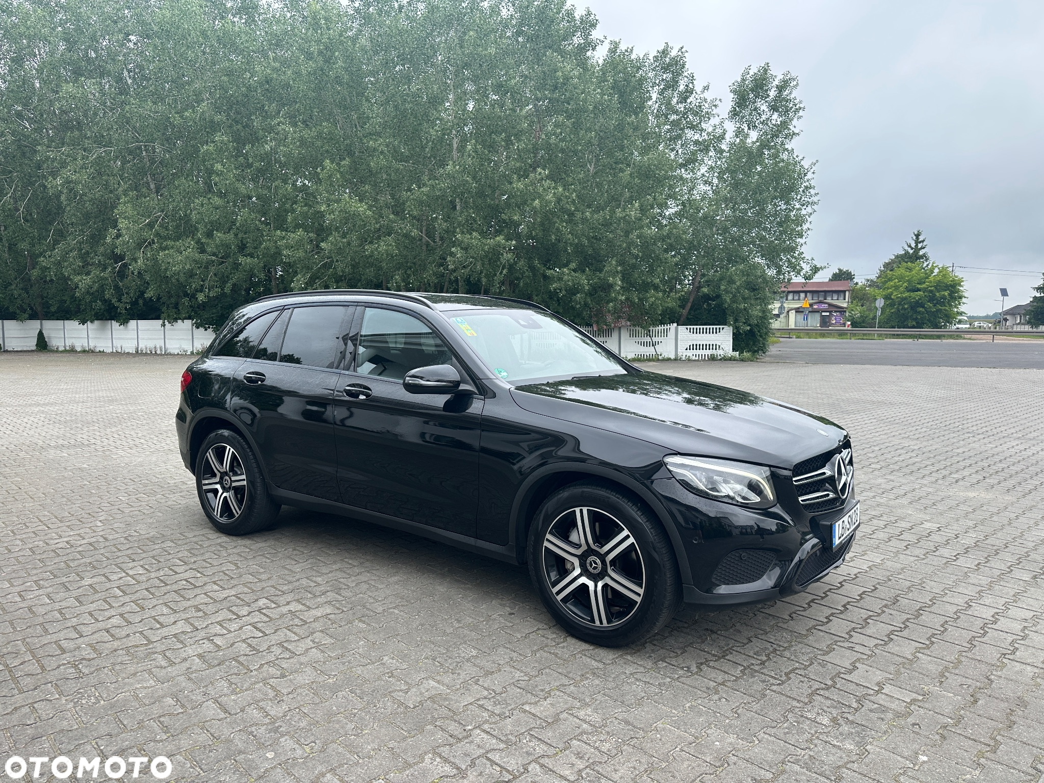 Mercedes-Benz GLC - 2
