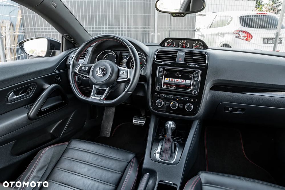 Volkswagen Scirocco 2.0 TSI BMT GTS DSG - 25