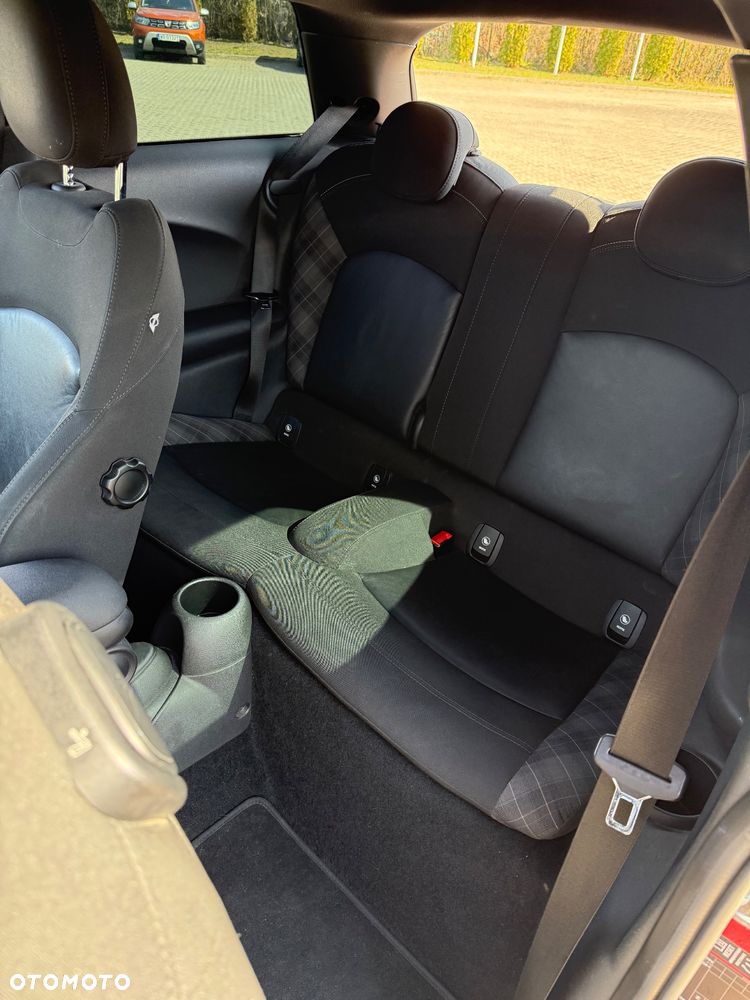 MINI Cooper D Metropolitan - 21