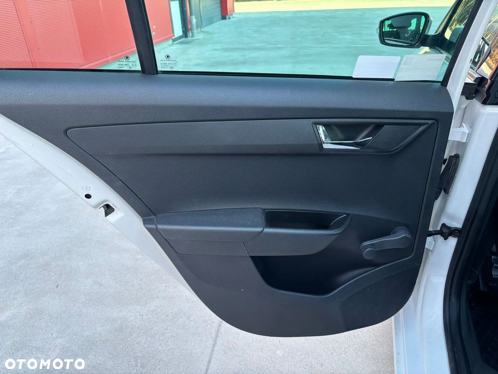 Skoda Fabia 1.0 TSI Ambition - 16