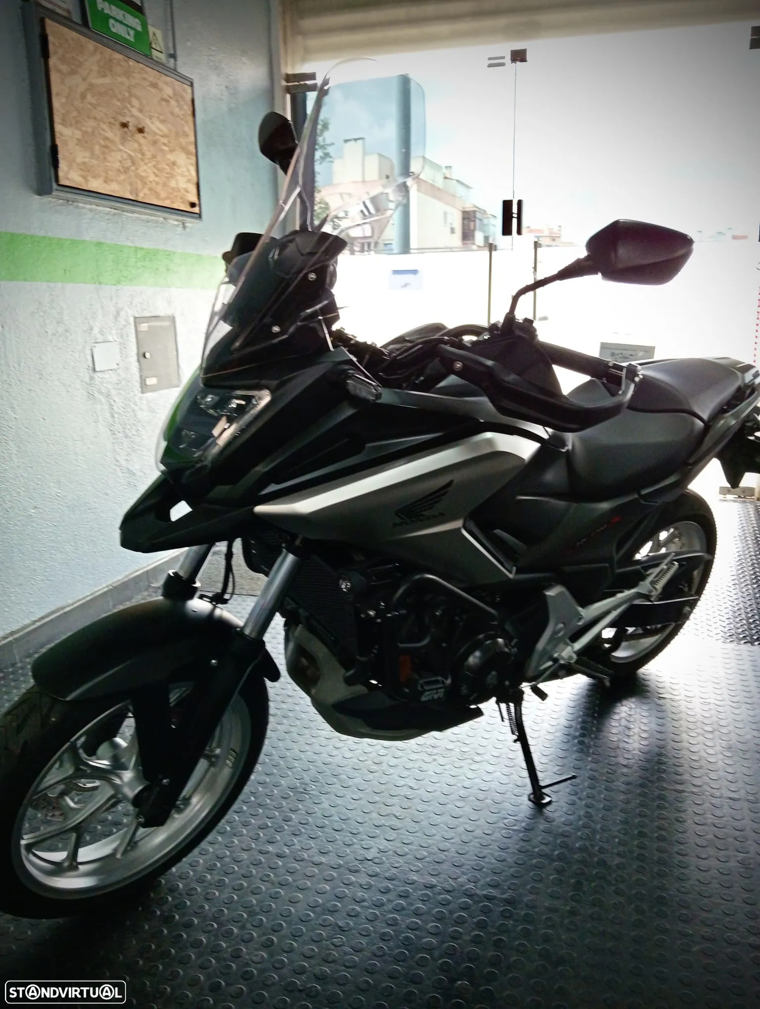 Honda NC750X X - 4