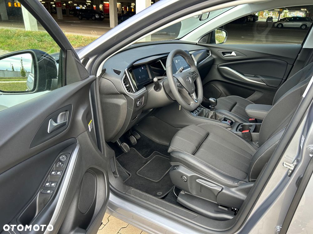 Opel Grandland X - 13