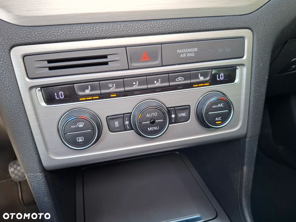 Volkswagen Golf Sportsvan 1.6 TDI BlueMotion Technology Comfortline - 21