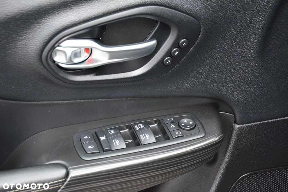 Jeep Cherokee 2.0 Multijet Active Drive I Automatik Limited - 31