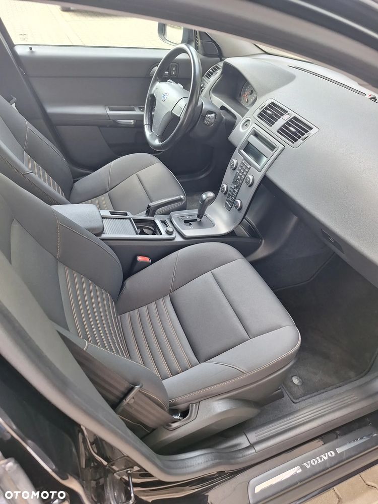 Volvo V50 - 11