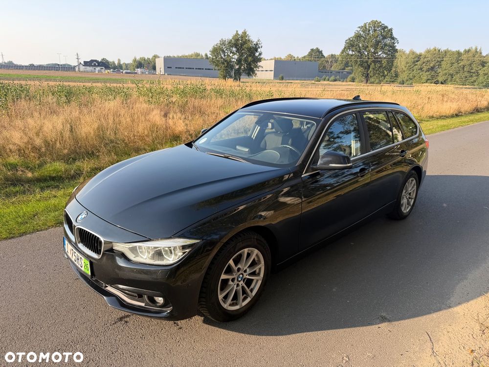 BMW Seria 3 320d Luxury Line - 2