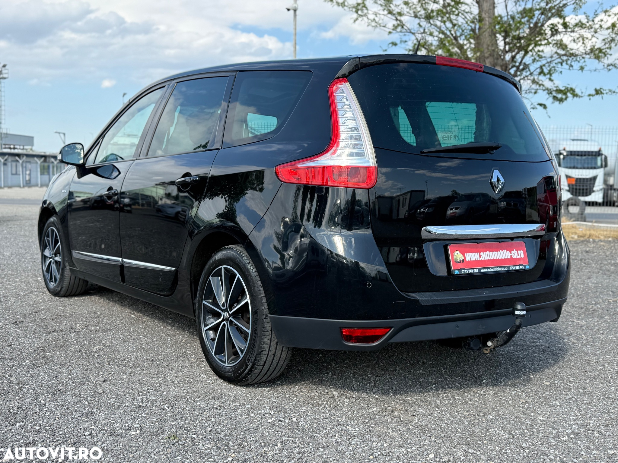 Renault Grand Scenic ENERGY dCi 130 BOSE EDITION - 4