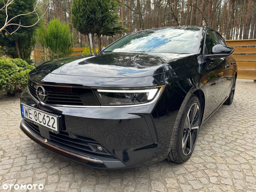 Opel Astra 1.2 T Elegance S&S - 1