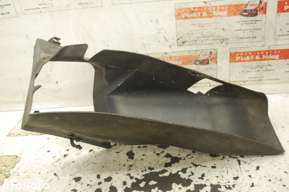 KIEROWNICA WLOT POWIETRZA LEWA LUB PRAWA 8E0117336J 8E0117335Q AUDI A4 B7 3.0 TDI - 3