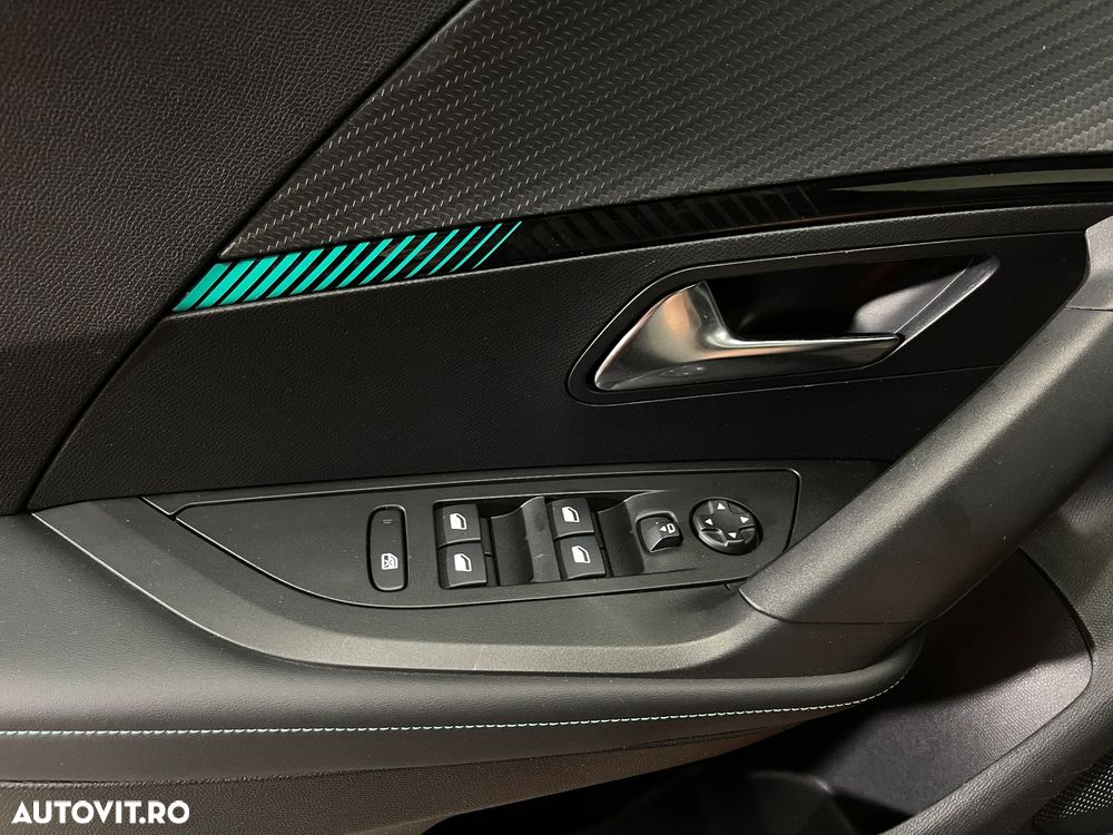Peugeot 2008 PureTech 100 Stop&Start Allure - 22