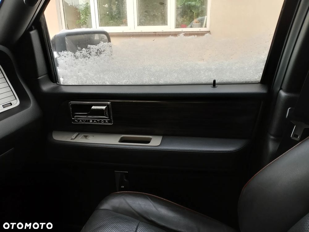 Lincoln Navigator 5.4 2WD Luxury - 8