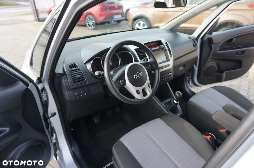 Kia Venga 1.4 Business Line - 20