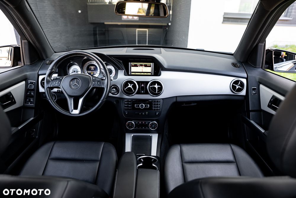 Mercedes-Benz GLK 250 7G-TRONIC - 29