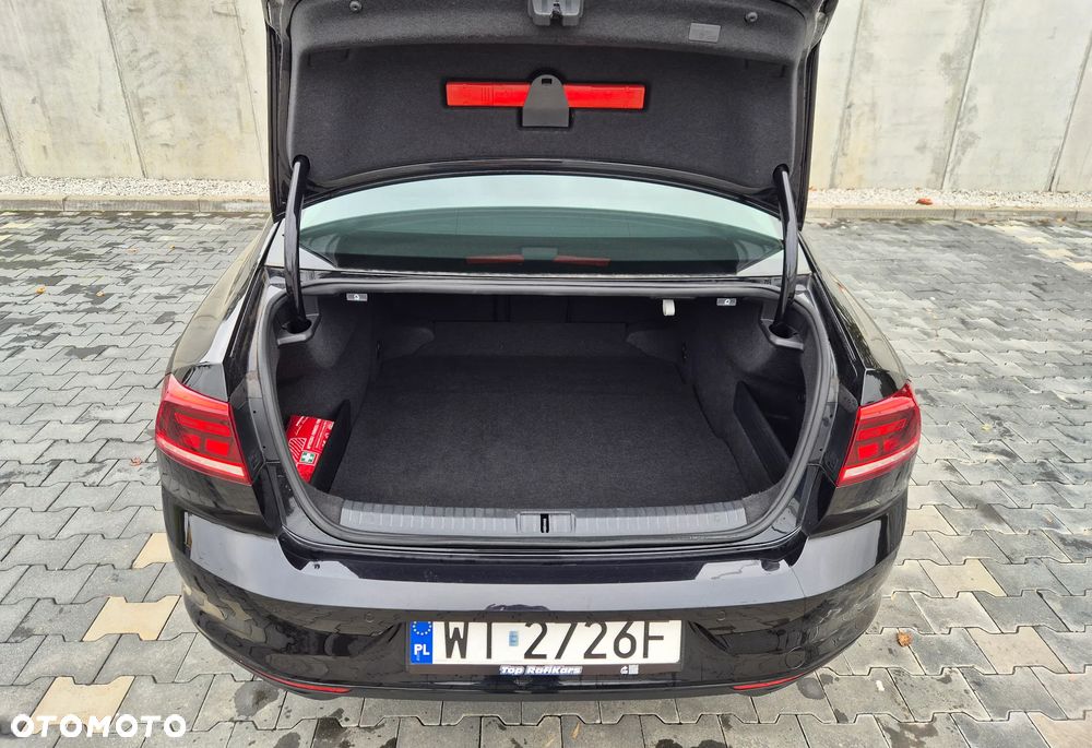 Volkswagen Passat 1.5 TSI EVO Business DSG - 11