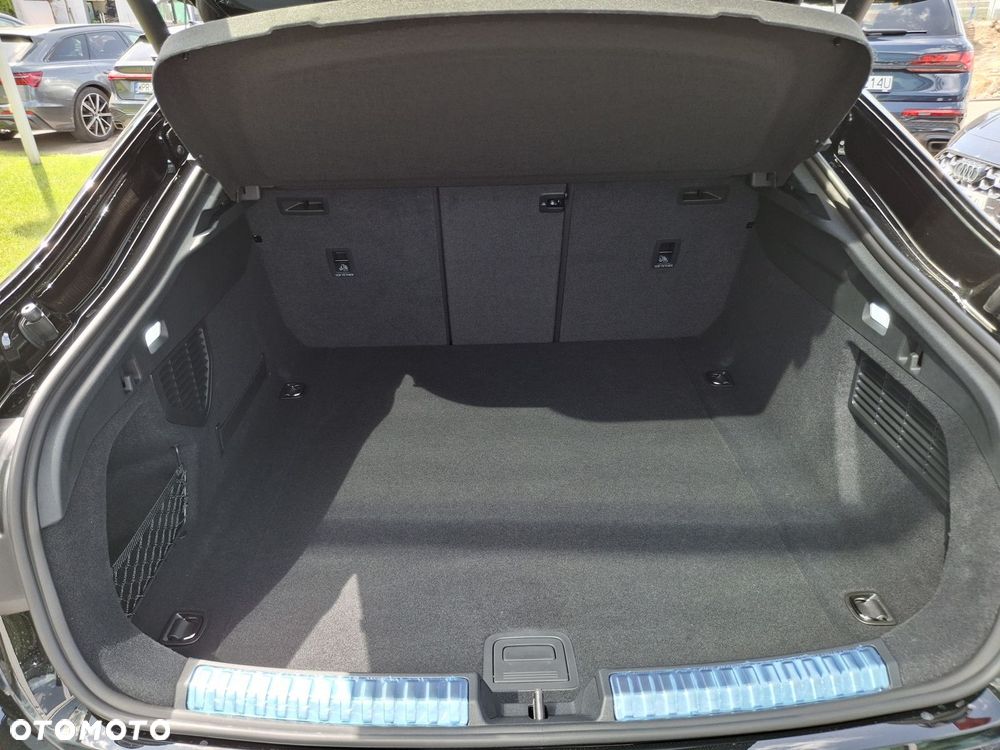 Audi A5 Limousine - 13