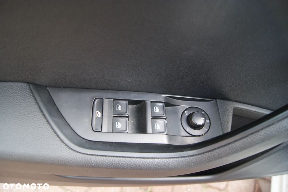 Skoda Superb 1.5 TSI ACT Style DSG - 22