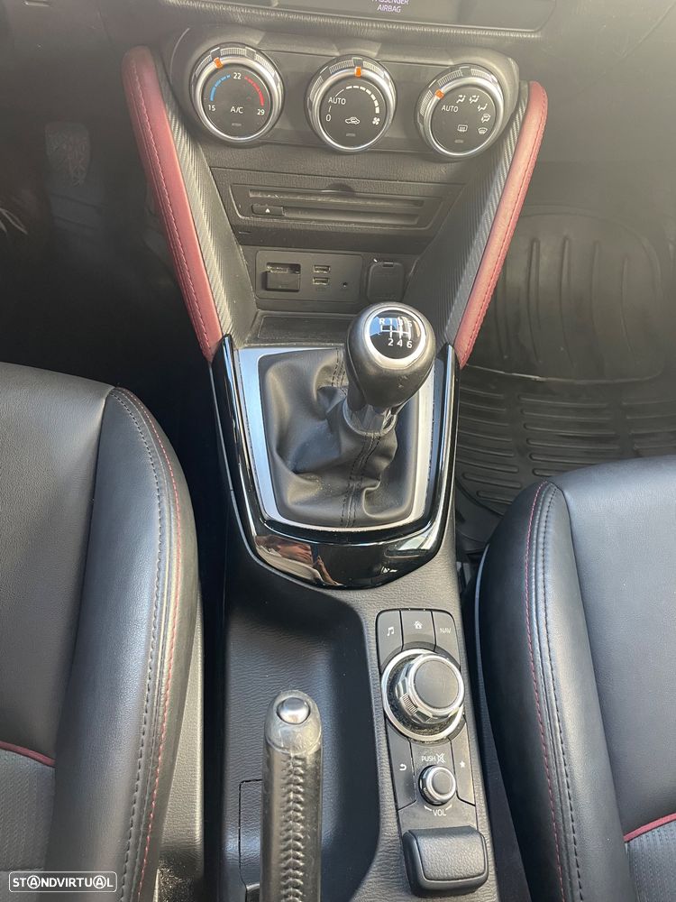 Mazda CX-3 1.5 Sky.Excellence Navi - 6