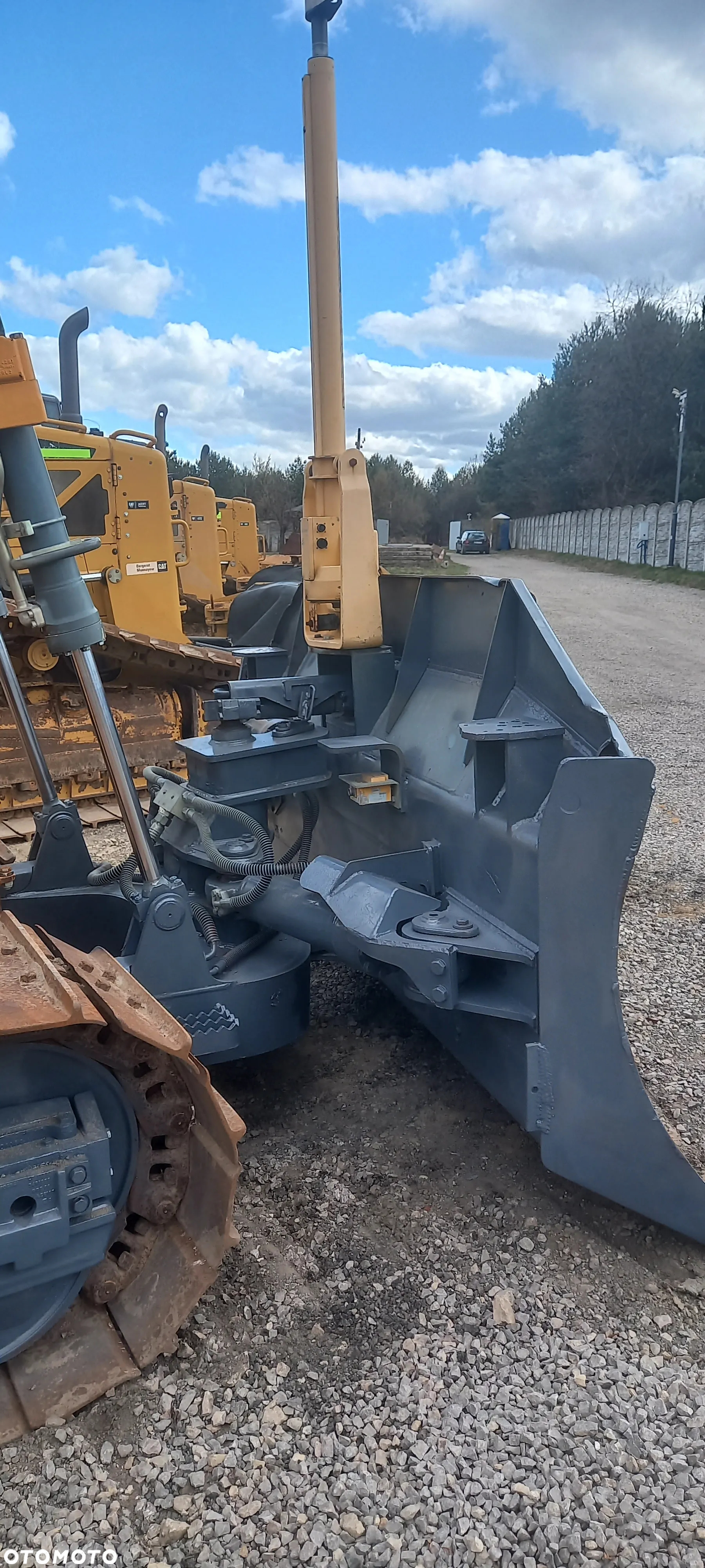 Niwelacja GCS 900  3D trimble z tachymetrem Trimble SPS930 RADIO LUSTRO MONITOR CB430 - 14