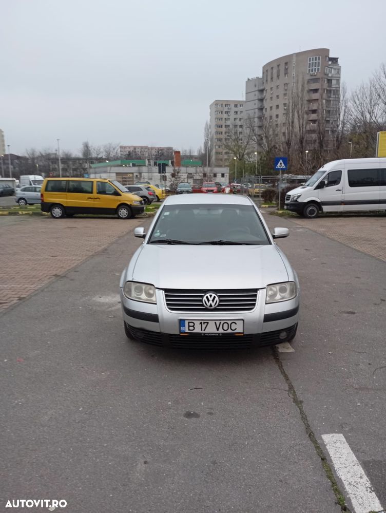 Volkswagen Passat 1.9TDI 4Motion Comfortline - 3